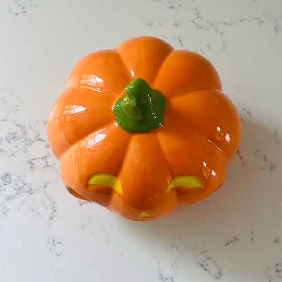 Target Bullseye’s Ceramic Pumpkin Open Mouth Candy Dish - Picture 7 of 9